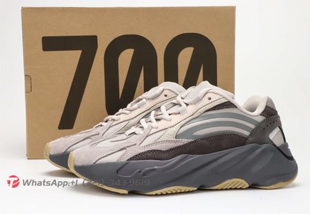 Yeezy Boost 700 V2 Tephra 40-47