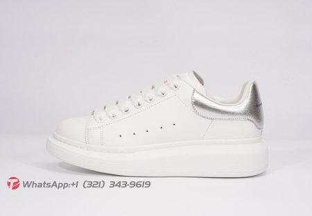 Alexander McQueen Oversized Silver SIZE: 35-45