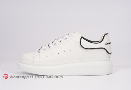 Alexander McQueen Oversized white Black SIZE: 35-45