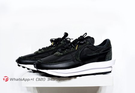 Sacai x Nike LVD Waffle Daybreak joint runway looks deconstruction high-end running shoes